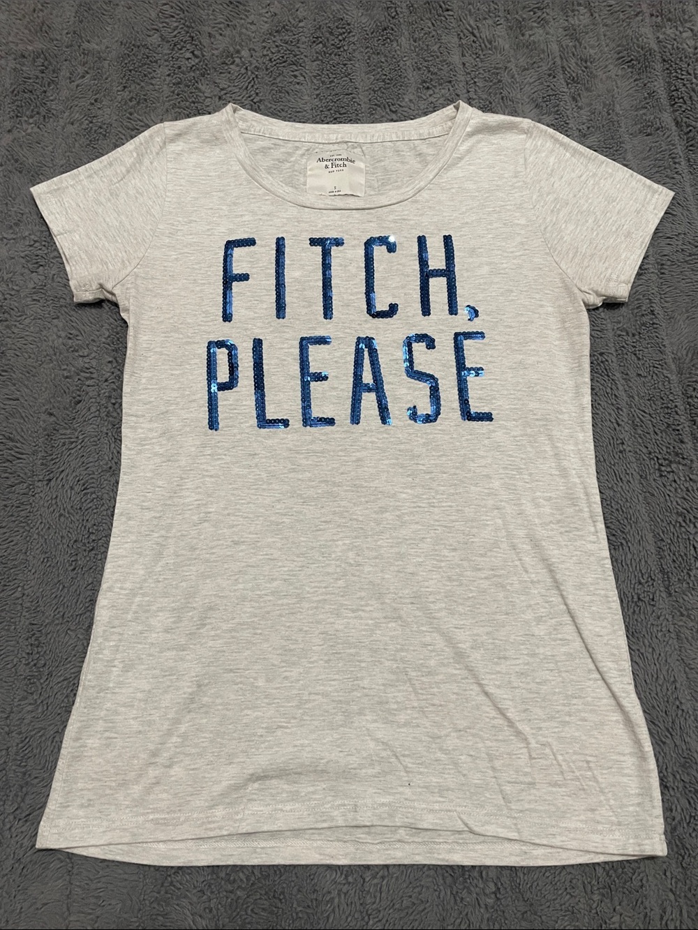 Abercrombie & Fitch Light Gray Tee with Blue Sequin “FITCH, PLEASE”